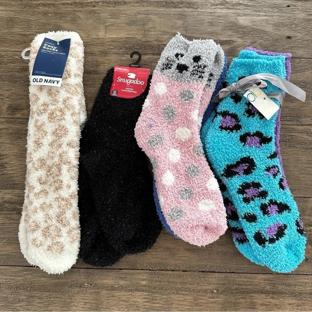 Bundle of 6 Womens Cozy fuzzy socks Winter Animal Print Cat Leopard Old Navy New
